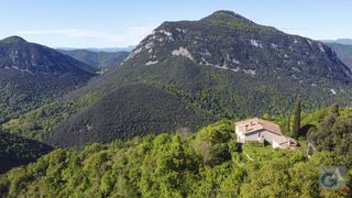 Bauernhof in Montagut i Oix. Vistes espectaculars