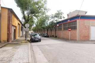 Fabrikhalle in Olot. Gran nau industrial a olot.