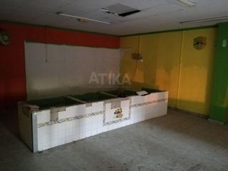 Geschäftsraum in Sant Josep-Zona Hospital. Local en venta en exelente ubicación