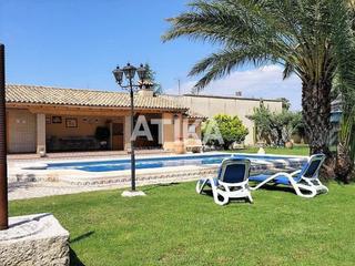 Xalet a Centro. Exclusivo chalet a la venta en ontinyent