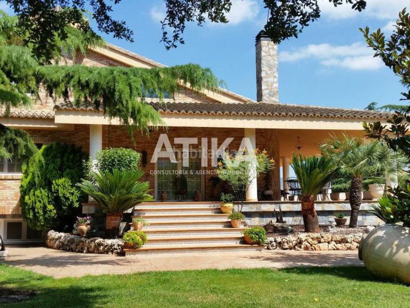 Foto 3c0bd315-df93-46fe-b9bb-a0b055128afb. Chalet con riscaldamento parcheggio piscina in Centro Ontinyent