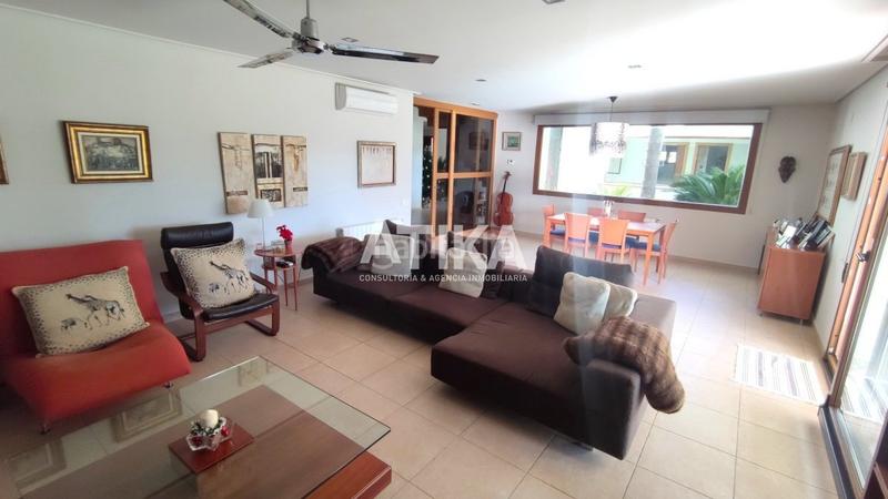 Foto 0effc55a-8257-4396-a1e9-79bc1c0f124b. Chalet con riscaldamento piscina in Centro Ontinyent