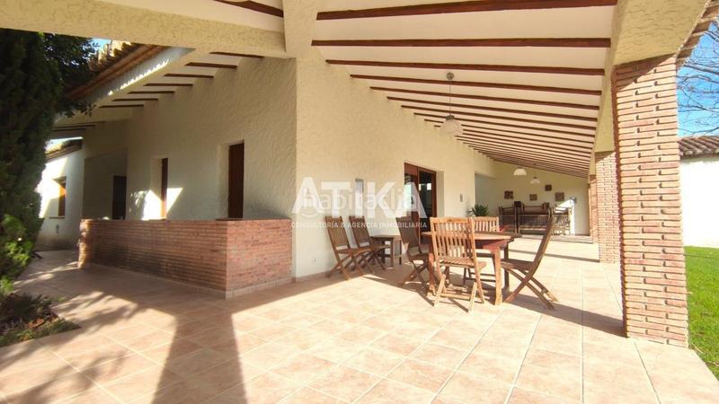 Foto 360c022b-0a58-48aa-9d20-0c8890919f80. Chalet con riscaldamento piscina in Centro Ontinyent