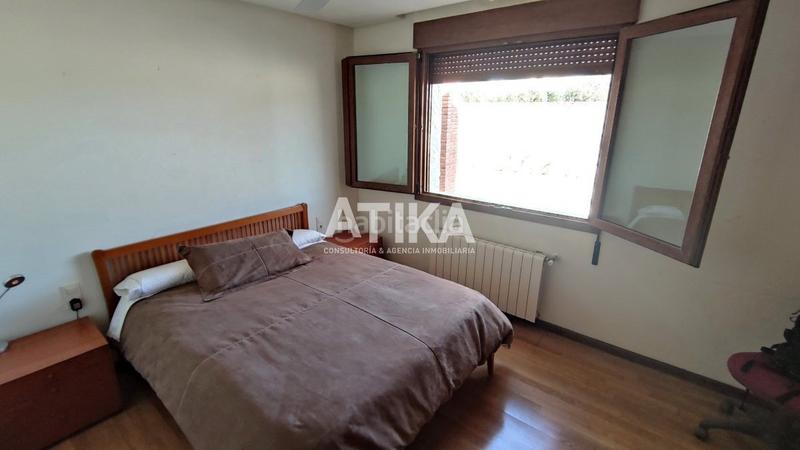 Foto 46a713e6-43f6-447f-b8ee-2405873f3eb0. Chalet con riscaldamento piscina in Centro Ontinyent