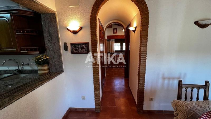 Foto 649c29b5-a3a0-4823-861e-2fbe6825dea6. Chalet con riscaldamento parcheggio piscina in Centro Ontinyent