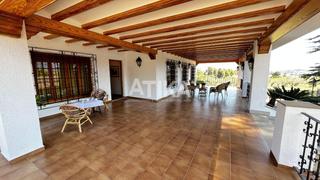 Xalet a Centro. Exclusivo chalet en venta en la localidad de ontinyent.