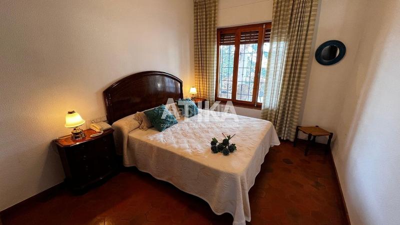 Foto 97a718a9-f647-4f5b-a878-93e5ccd0b4a1. Chalet con riscaldamento parcheggio piscina in Centro Ontinyent