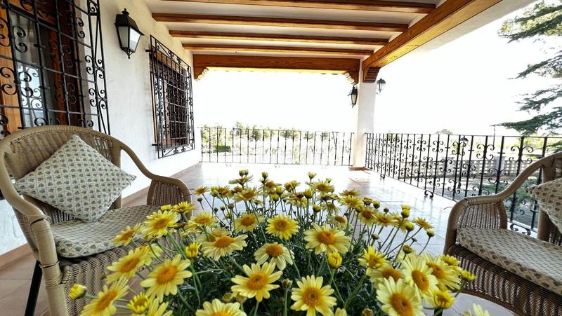 Foto eadd0057-5dfa-465b-996f-6b9f19c9615c. Chalet con riscaldamento parcheggio piscina in Centro Ontinyent