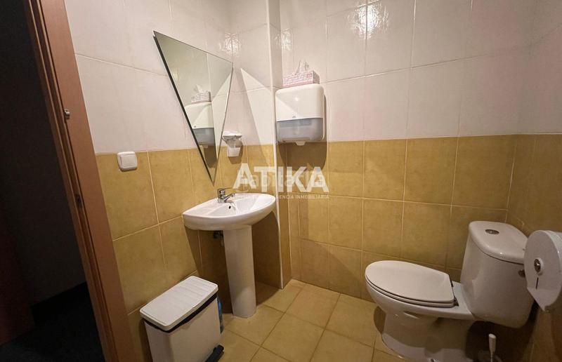 Foto ca1af408-16ed-4804-8a9f-6b2a99e8dc23. Lloguer local comercial amb calefacció a Sant Josep-Zona Hospital Ontinyent