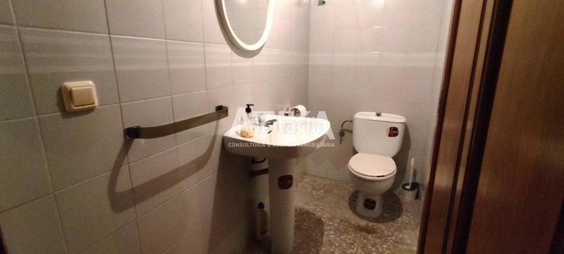 Foto 93ea6149-b0b9-4c4b-9278-b6c0ae5c6bca. Rent business premise in Sant Josep-Zona Hospital Ontinyent