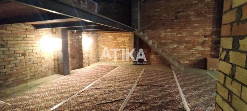 Foto c2128039-17e1-49f2-acfe-0bdd5b356bf7. Rent business premise in Sant Josep-Zona Hospital Ontinyent