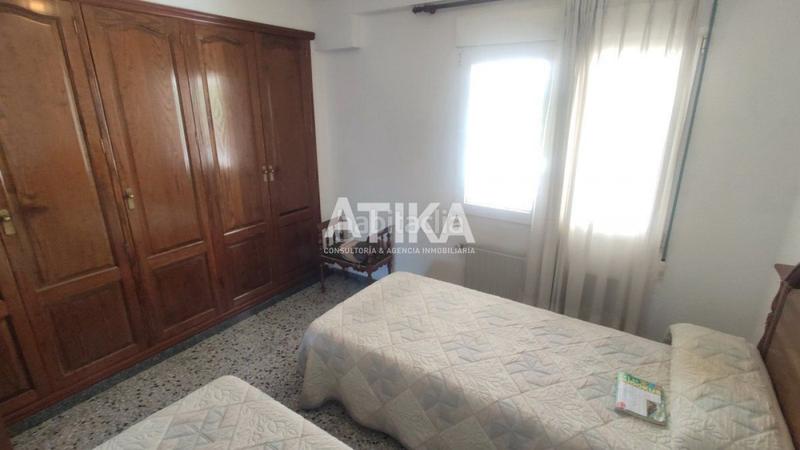 Foto 07f1a394-f347-44a8-b8cd-997724884c24. Xalet amb calefacció aparcament piscina a Centro Ontinyent