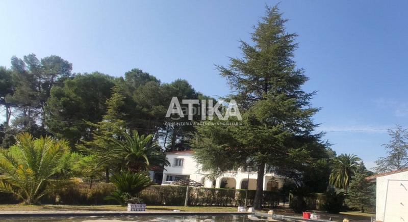 Foto 8ec1fb09-4937-44a0-b1b3-ff61c38b3e4b. Xalet amb calefacció aparcament piscina a Centro Ontinyent