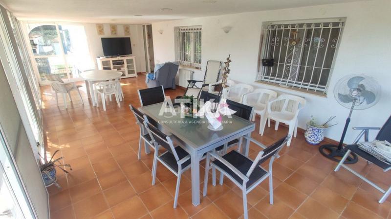 Foto 94716fb7-c80b-489b-9e89-609610da861f. Xalet amb calefacció aparcament piscina a Centro Ontinyent