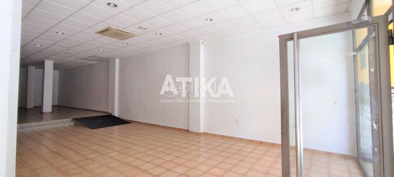 Foto 7d60cf03-9bb5-44c3-bc25-d6230c4dc6c9. Rent business premise in Centro Ontinyent