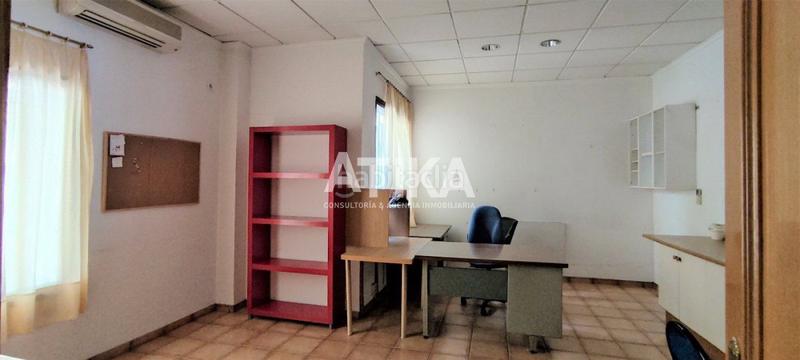 Foto ece92385-15bf-4dee-9984-3e881f1c4a7c. Alquiler local comercial en Centro Ontinyent