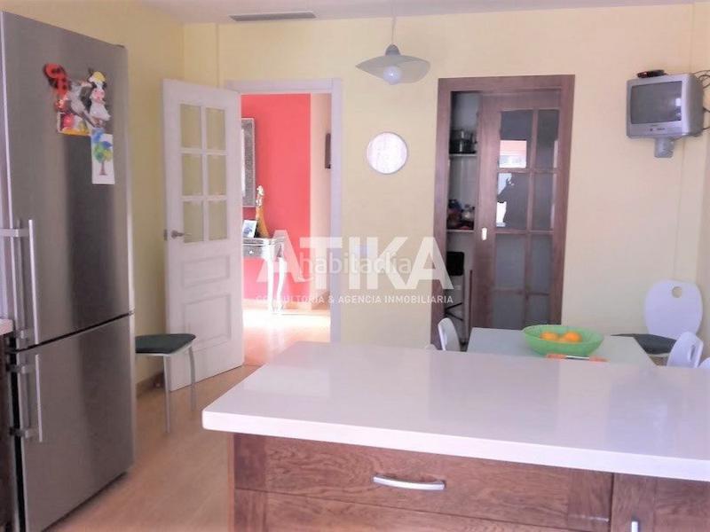 Foto d8cf1dcb-5d4d-48d4-8131-3010fbf1d8c0. Casa  en venta en Bufali