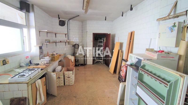 Foto 01c7f4c1-a4d5-47c8-bfa6-0a118194d6b5. Edificio  a la venta en zona san rafael, . en Ontinyent