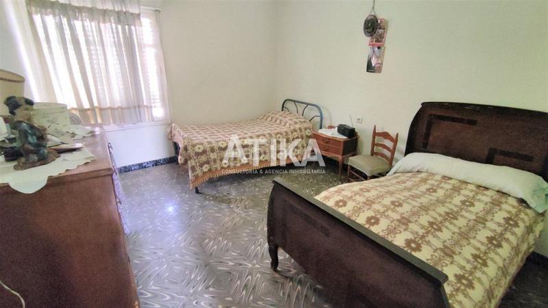 Foto 86750824-3db3-4cbf-baa1-16491a52e5a5. Edificio  a la venta en zona san rafael, . en Ontinyent