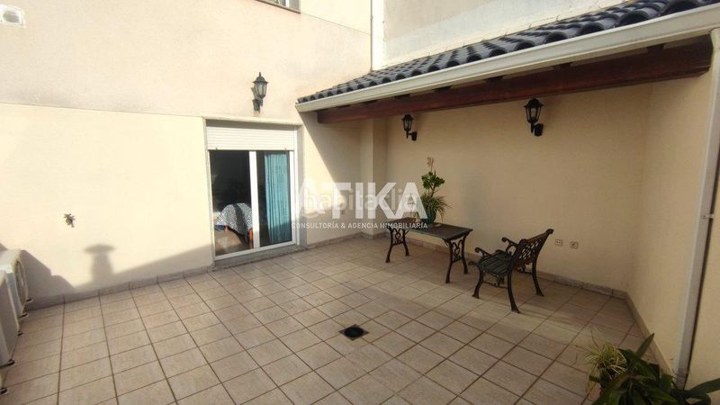 Foto 1ffc26c0-ac0d-4a04-91b5-9ea07e844cd0. Casa adossada a Albaida