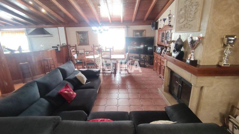 Foto 9238586b-7b2c-419b-9dc8-a65a2131aa14. Casa adossada a Albaida