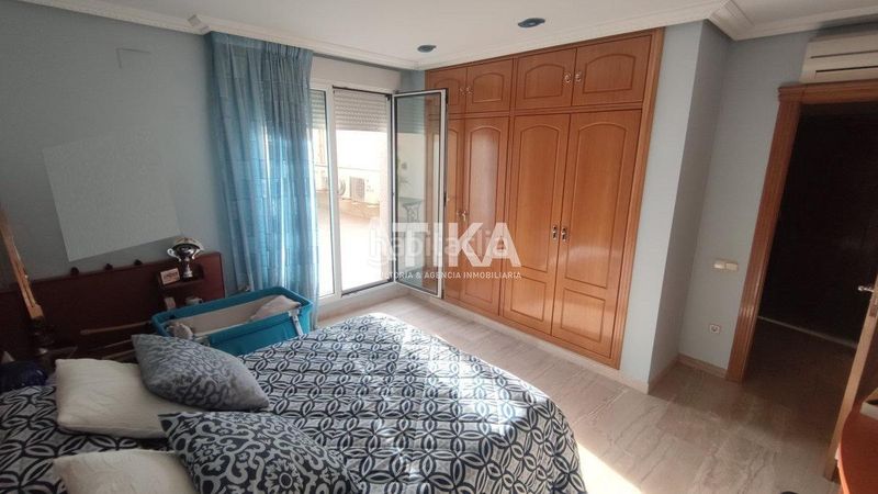 Foto b80b6656-1817-4f8a-918b-77a4e2959b06. Casa adossada a Albaida