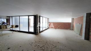 Lloguer Planta baixa a Sant Josep-Zona Hospital. Entresuelo en alquiler en area 20