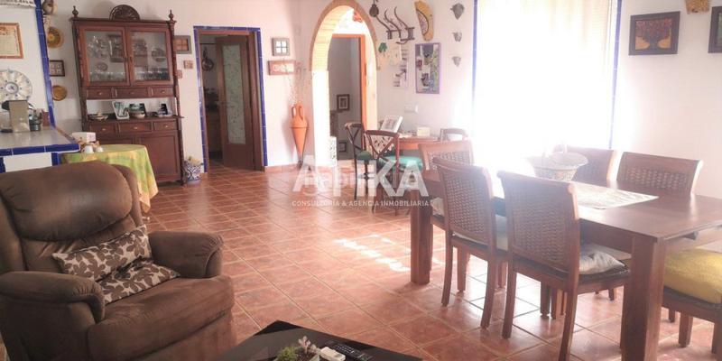 Foto 48cd04cf-1995-46b8-bd81-141fd2b9a202. Chalet with heating in El Pilar Ontinyent