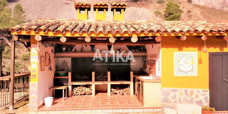 Foto 6bf1b46a-e703-450d-9e98-b9afa467944b. Chalet with heating in El Pilar Ontinyent