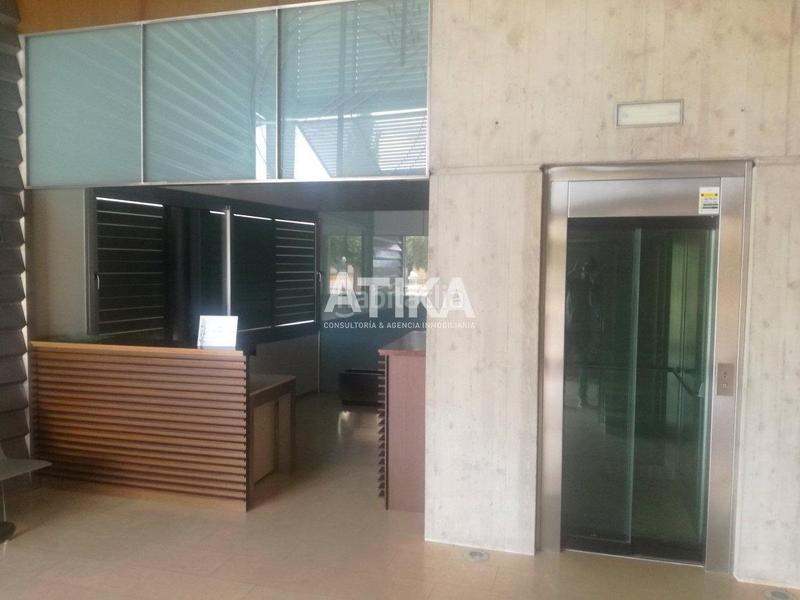 Foto 292670ea-12a9-4516-9a42-9d5e26658195. Oficina espectaculares oficinas a la venta en Centro Ontinyent