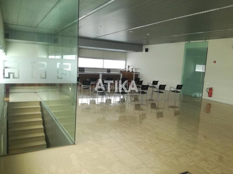 Foto 42ed6e25-a0d6-4816-9c57-b1a39f026348. Oficina espectaculares oficinas a la venta en Centro Ontinyent