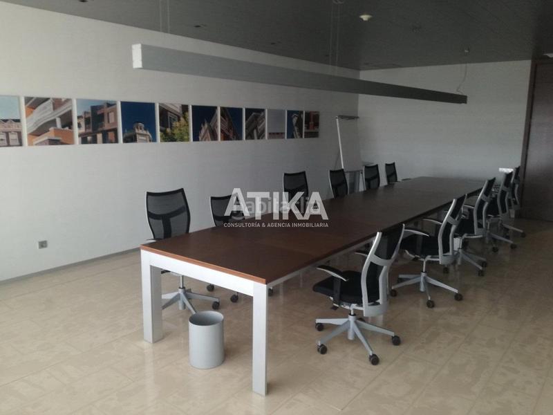 Foto b35fecf2-c61d-46d5-b1f5-c7d24e764258. Oficina espectaculares oficinas a la venta en Centro Ontinyent