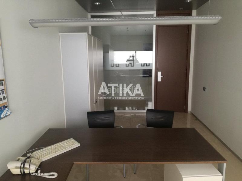 Foto d989558c-63db-4f64-8f29-96ff122ca425. Oficina espectaculares oficinas a la venta en Centro Ontinyent