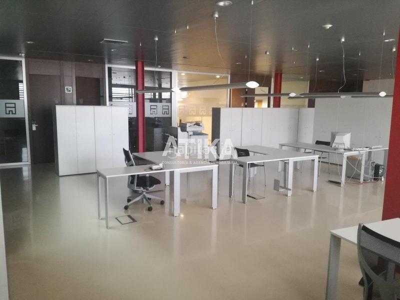 Foto dffe41aa-2036-4805-8ad3-d05ea3de1fdb. Oficina espectaculares oficinas a la venta en Centro Ontinyent