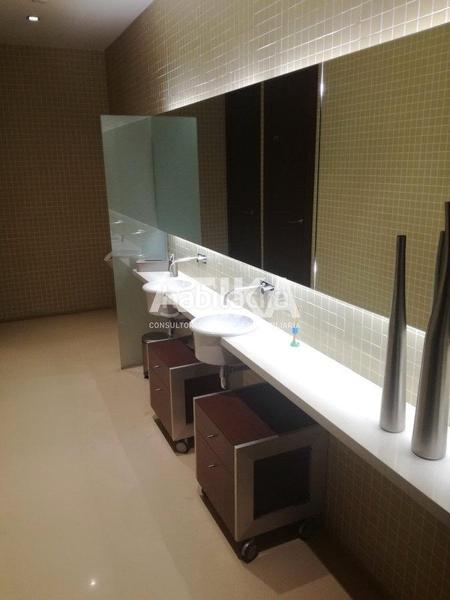 Foto ed8e49f2-1879-4663-a780-bea8ab486ddd. Oficina espectaculares oficinas a la venta en Centro Ontinyent