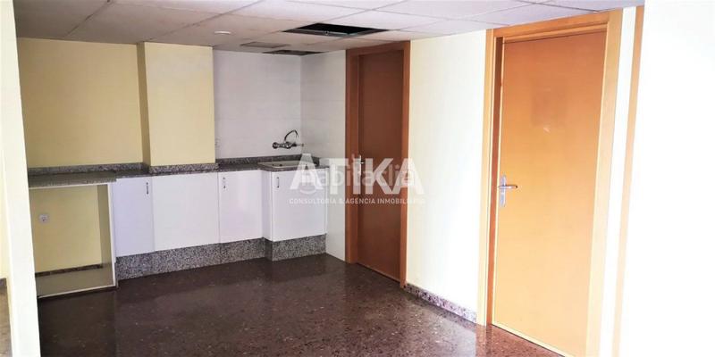 Foto 91d94b8b-9caf-4bde-91be-f973ac8b8333. Lloguer local comercial a Sant Josep-Zona Hospital Ontinyent