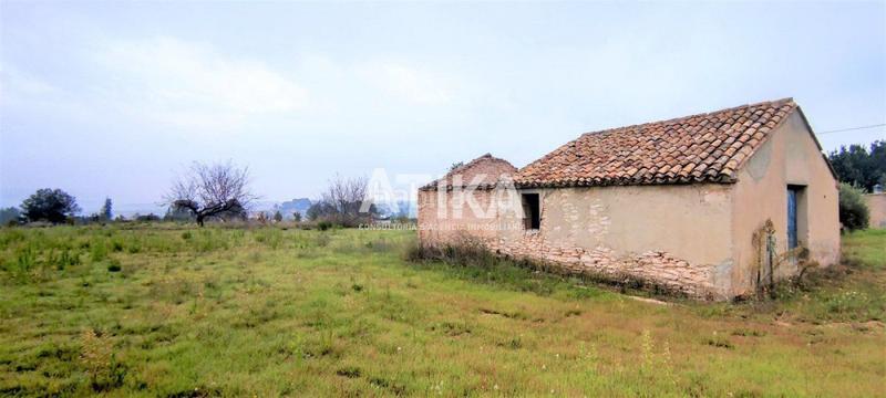 Foto e1f79fab-321e-4263-9490-a003b7563061. Fondo rustico in Centro Ontinyent