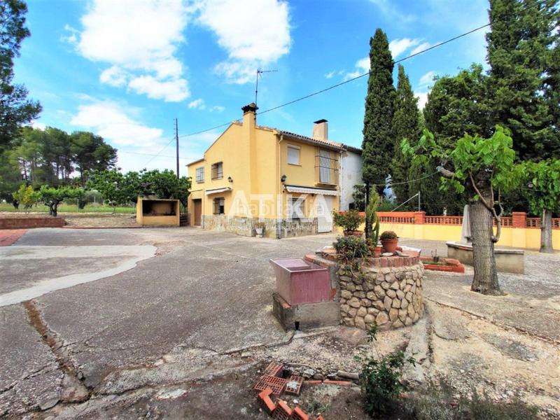 Foto 6fce0474-529f-49d3-8b12-38edc7dae83d. Chalet casa de campo muy cerca del casco urbano en Ontinyent