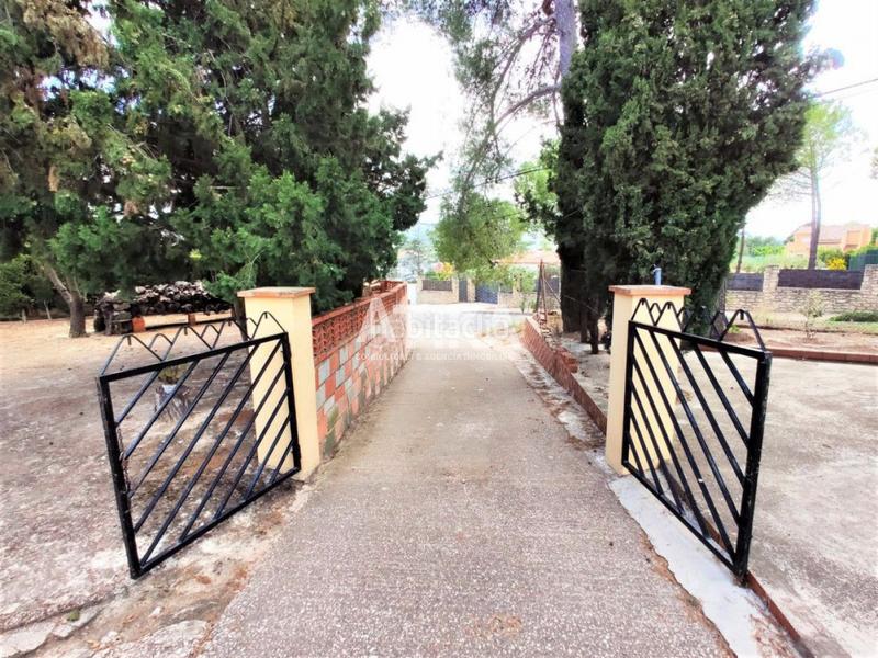 Foto bcc394b4-9d4c-411b-9778-50f7ca7acd39. Chalet casa de campo muy cerca del casco urbano en Ontinyent