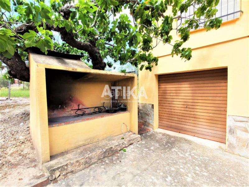 Foto e40427a6-e22b-44dc-8609-05a0dc42d572. Chalet casa de campo muy cerca del casco urbano en Ontinyent