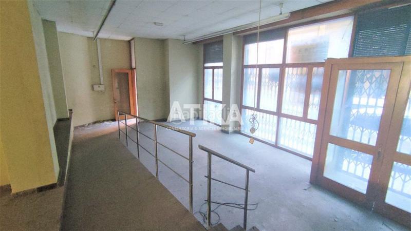 Foto 3654624f-87c6-4cf7-be0f-f722fcdbabb9. Lloguer local comercial a Centro Ontinyent