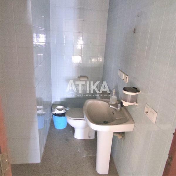 Foto 2ea5b3da-3d52-4950-b94f-24fba0697932. Location local commercial dans Centro Ontinyent