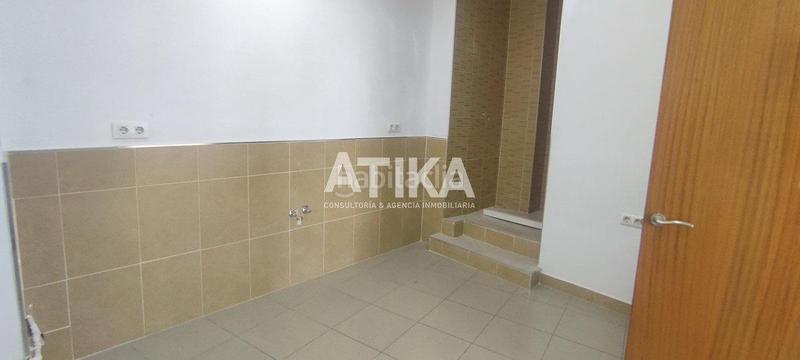 Foto a639910b-c9b1-4b80-a276-89f1ca9c3647. Rent business premise in Centro Ontinyent