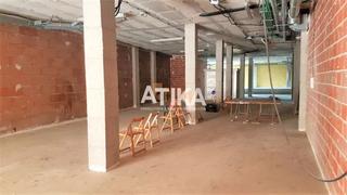 Rent Business premise in Centro. Local en alquiler ubicado en calle peatonal con salida de humos