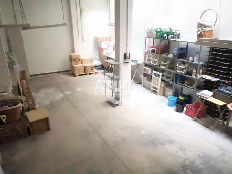 Foto d201f65a-22c2-418e-af24-9747d3e6f837. Lloguer local comercial a Sant Josep-Zona Hospital Ontinyent