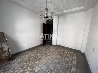 Maison à Sant Josep-Zona Hospital. Casa a la venta para reformar en la zona san josé