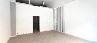 Lloguer Local Comercial a Sant Josep-Zona Hospital. Local comercial en alquiler