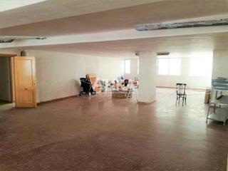 Lloguer Oficina a Sant Josep-Zona Hospital. Entresuelo en alquiler