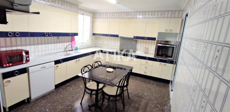 Foto 2a9c9bd0-f3bb-4a17-afe1-b101e82344fe. Appartamento con riscaldamento parcheggio in Sant Josep-Zona Hospital Ontinyent