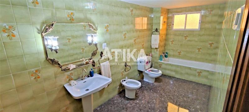 Foto b3a9b467-e207-4bbb-8eb2-e3dfac2fe837. Appartamento con riscaldamento parcheggio in Sant Josep-Zona Hospital Ontinyent